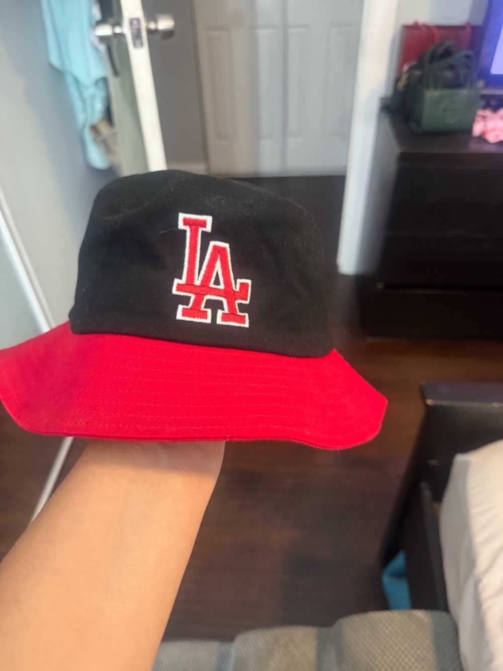 LA Dodgers/ CSUN Logo Two-Tone Bucket Hat - Black & Red